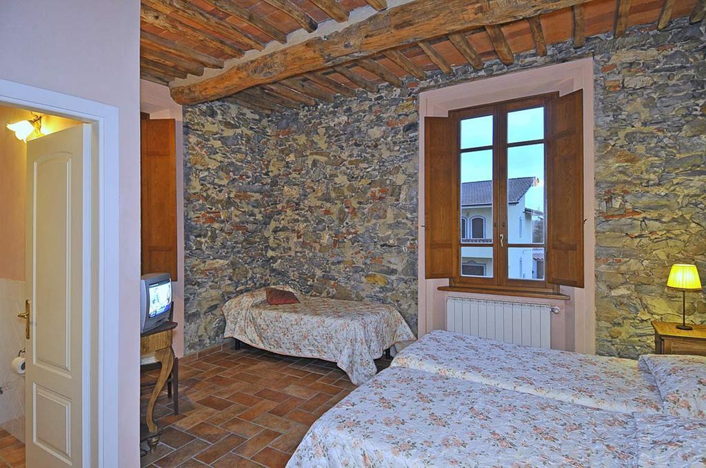 Le Ginestre B & B Massarosa Kamer foto